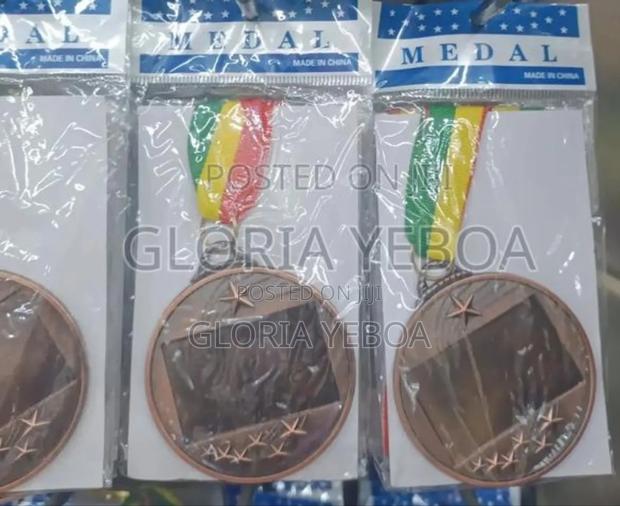 Award Medal · Photo 2