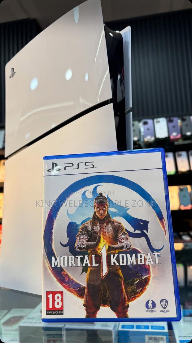 Ps5 Slim 1tb With Games · Photo 3