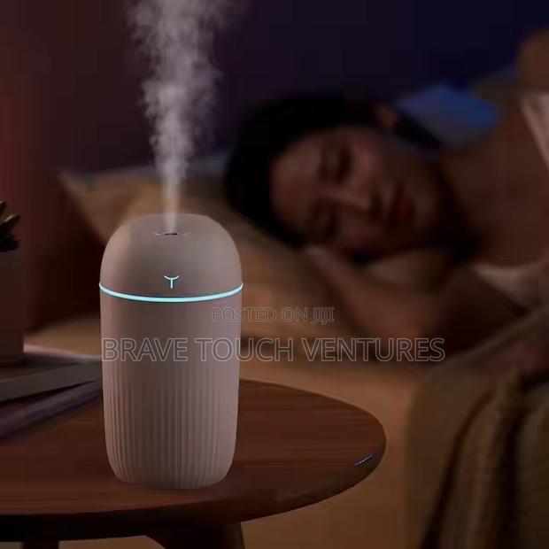 Mini Home Air Humidifier Fragrance Diffuser · Photo 2