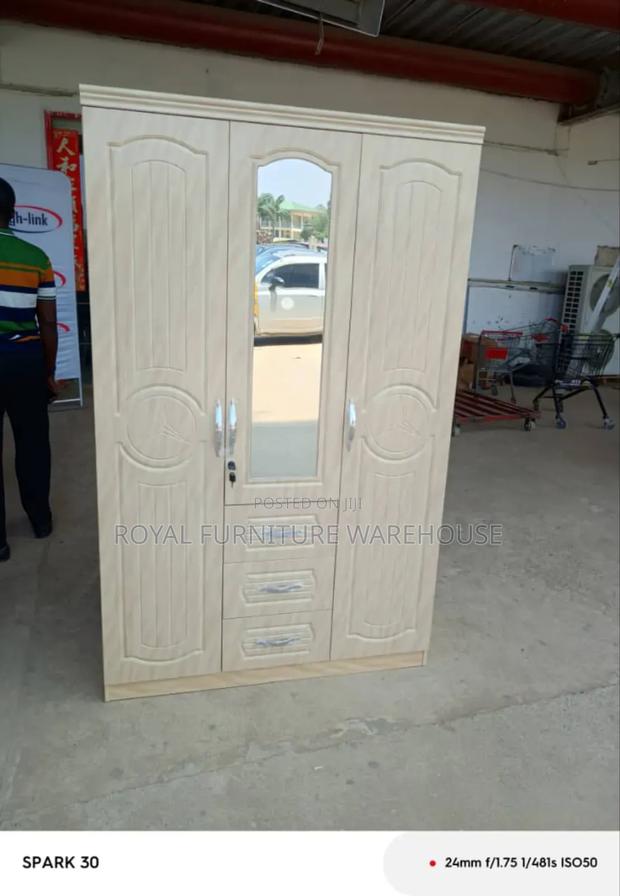 Imported Mercedes Benz Design 3doors Wooden Wardrobe · Photo 2