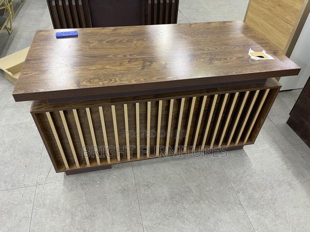 Office/Home Desk With Drawers · Photo 5
