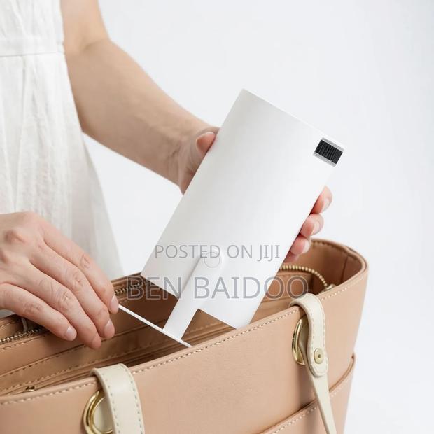 Hd Smart Projector(Brand New) · Photo 2