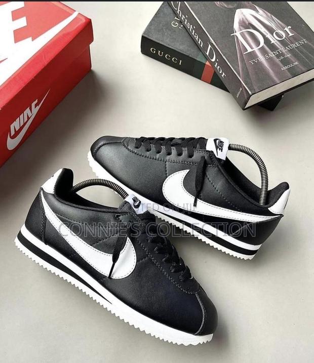 Nike Cortez · Photo 2