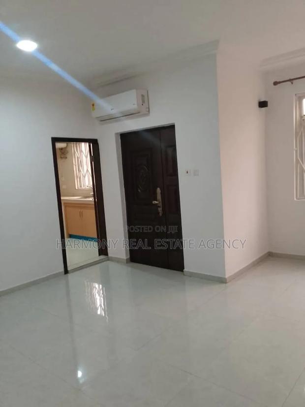 3bdrm Apartment in Dzorwulu for rent · Photo 5