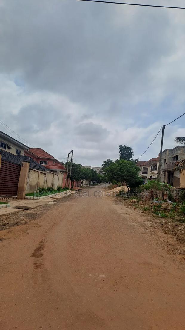 5bdrm House in Achimota for sale · Photo 5