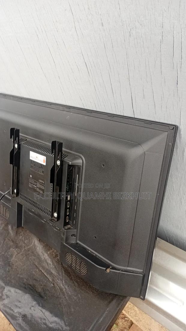 Television · Photo 3