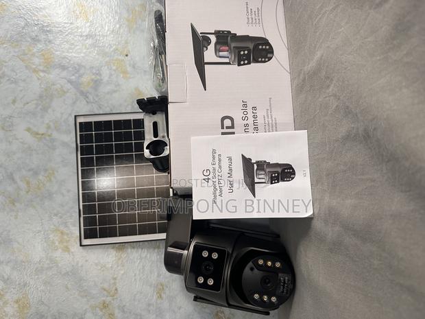 Solar Camera Dual Lens Ubox 4g(Sim Version) · Photo 1