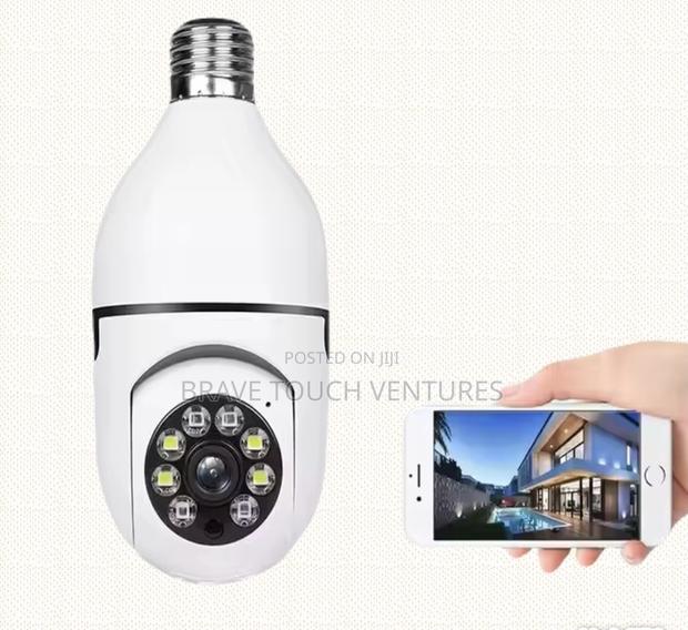 Wireless Night Vision 360 Degree Panoramic Security Bulb Camera · Photo 2