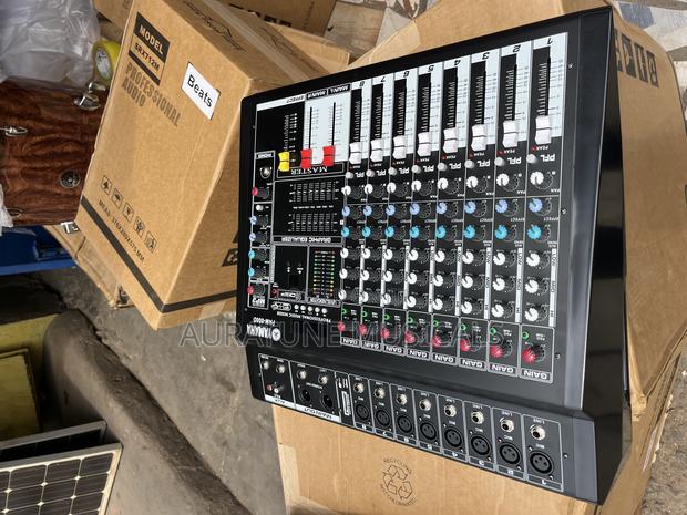 Yamaha 8 Channel Powered Mixer · Photo 3
