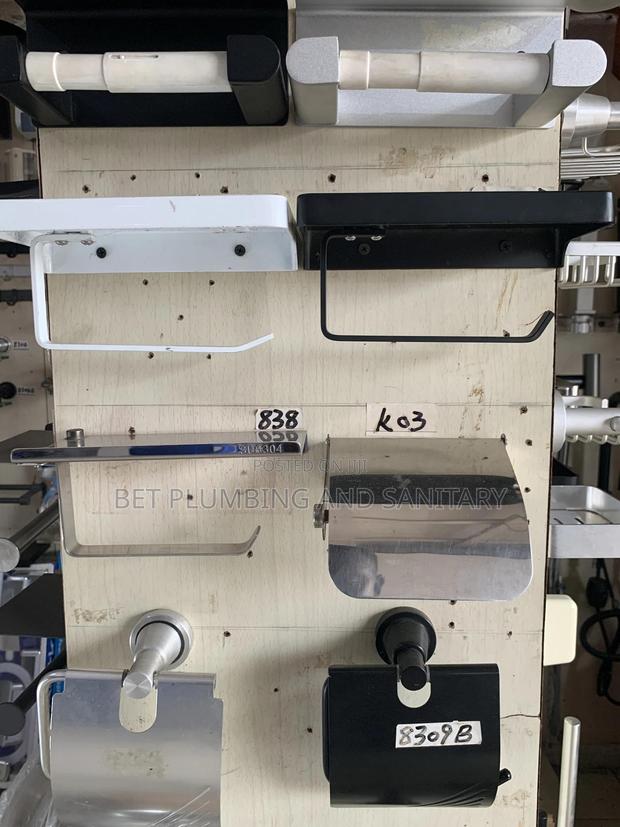 T-Roll Holder All Types · Photo 1