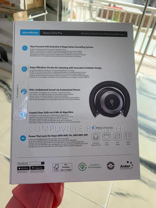 Soundcore Space One Pro · Photo 2