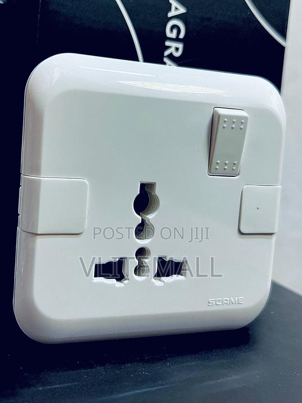 Scame Single Socket(Italy) · Photo 1