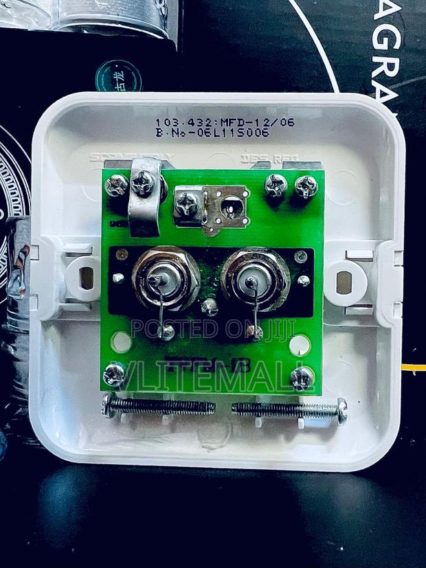 Scame Tv Fm Socket (Italy) · Photo 2