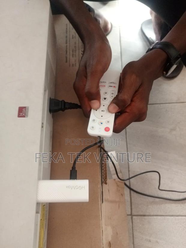 4k Android Stick Free Epl, Laliga, Seria A, German Ligue, Netflix Etc. · Photo 2