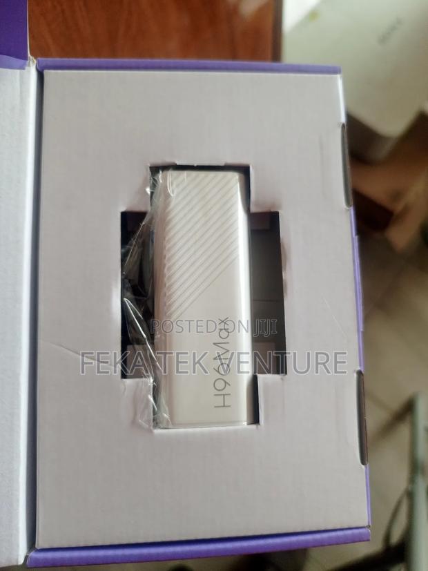4k Android Stick Free Epl, Laliga, Seria A, German Ligue, Netflix Etc. · Photo 4