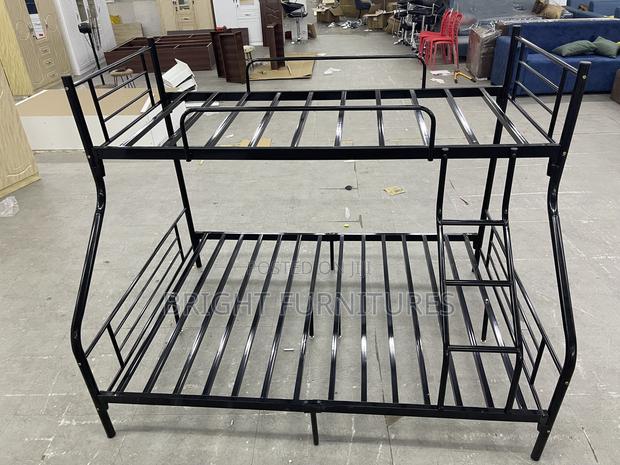 Bunk Bed/ Metal Double Down One and Half Top Bunk Bed · Photo 2