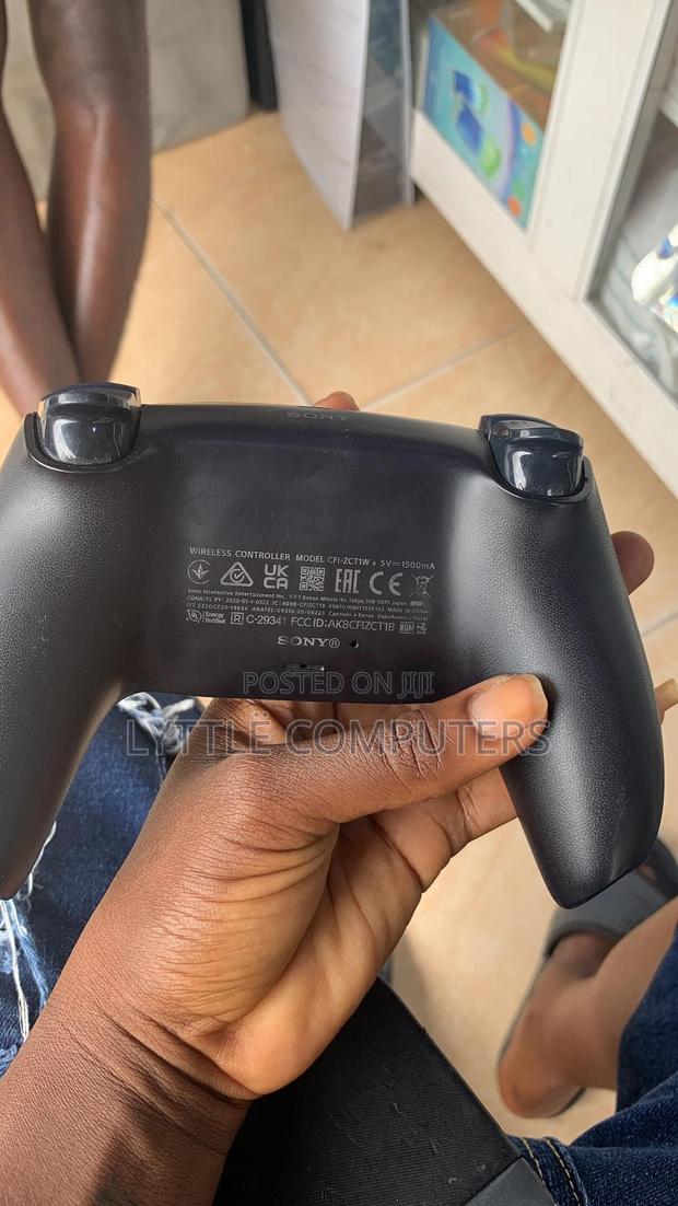 Original Wireless Ps5 Controller · Photo 3