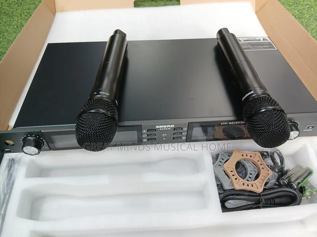 Shure Adx636 Wireless Microphone · Photo 5