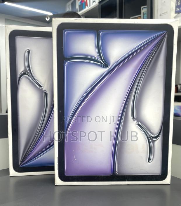 New Apple iPad Air 128 GB Gray · Photo 1