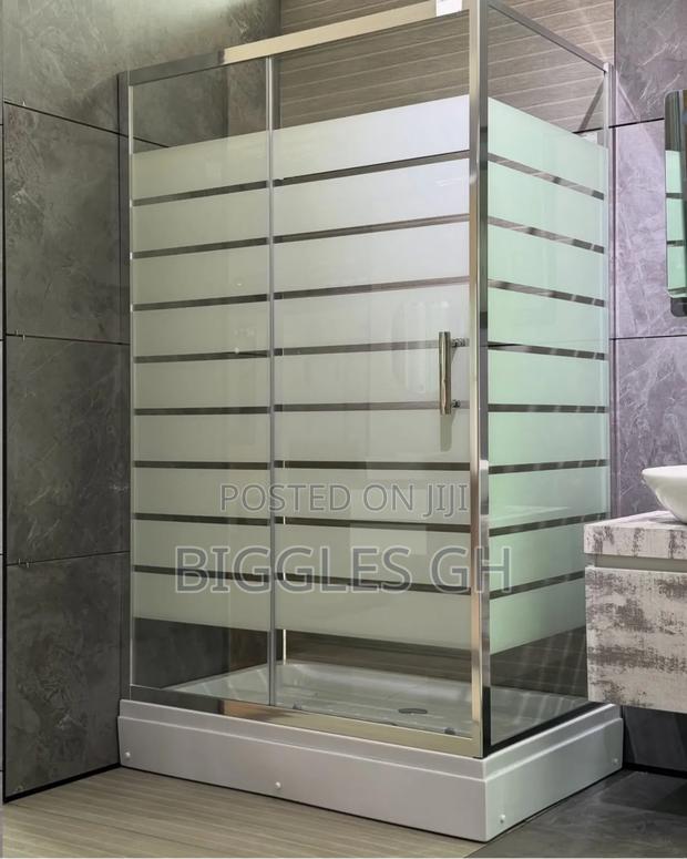 Glass Shower Cubicle- 120×80 · Photo 2