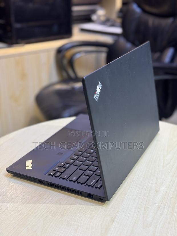 Laptop Lenovo ThinkPad T14 16GB Intel Core i5 SSD 512GB · Photo 2