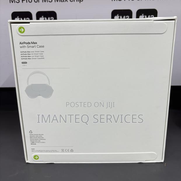 Airpods Max Usb-C (2nd Generation) Orange · Photo 2