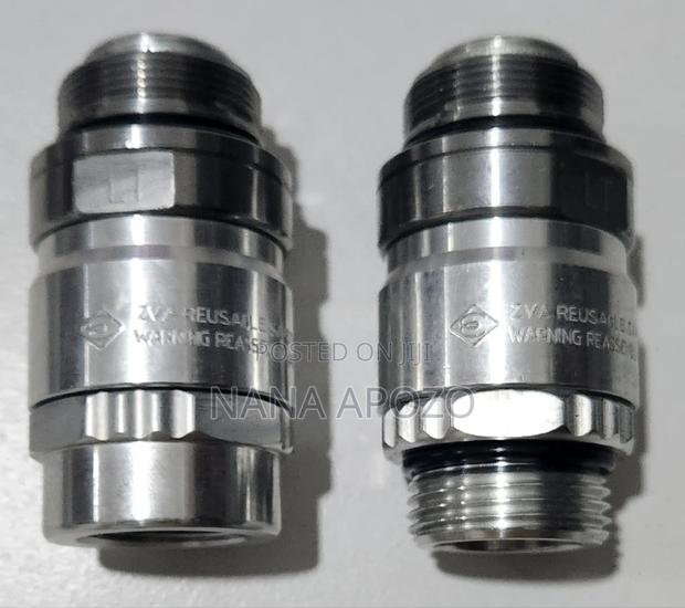 Fuel Dispenser 3/4 and 1" Zva Break Away Swivel · Photo 1