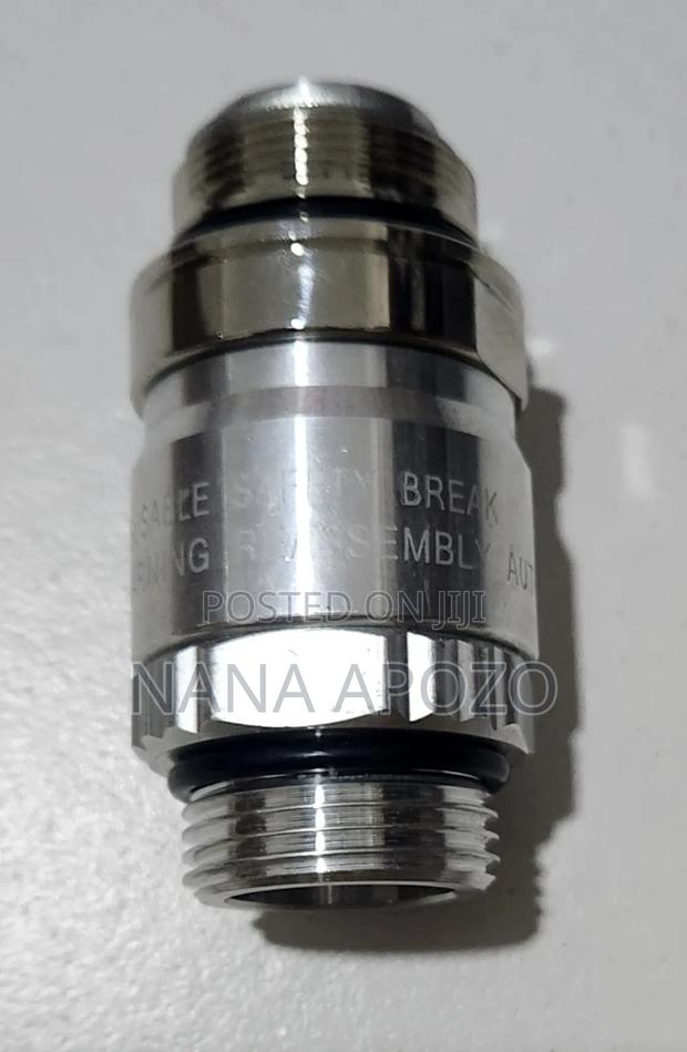 Fuel Dispenser 3/4 and 1" Zva Break Away Swivel · Photo 5