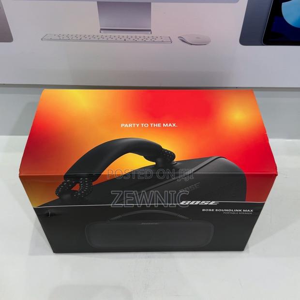 Bose - Soundlink Max Portable Bluetooth Speaker - Black · Photo 2