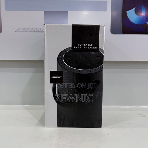 Bose Portable Smart Speaker · Photo 1