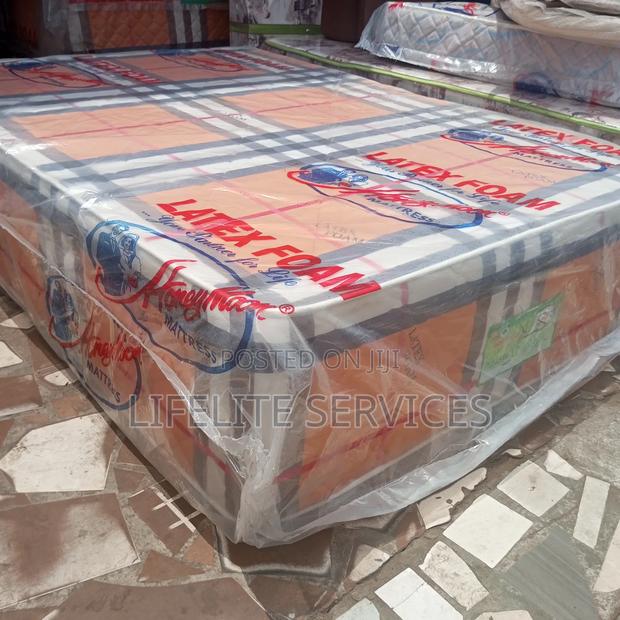 Foam Mattress Large Size 16inches · Photo 1