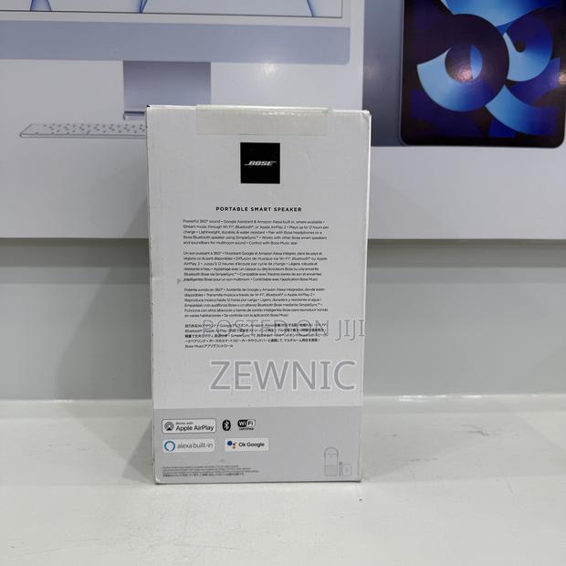 Bose Soundlink Revolve+ Ii Portable Bluetooth Speaker · Photo 3