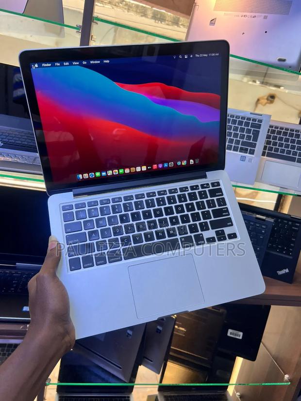 Laptop Apple MacBook Pro 2015 8GB Intel Core i5 SSD 256GB · Photo 1