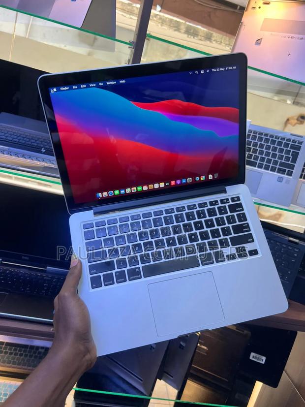 Laptop Apple MacBook Pro 2015 8GB Intel Core i5 SSD 256GB · Photo 4