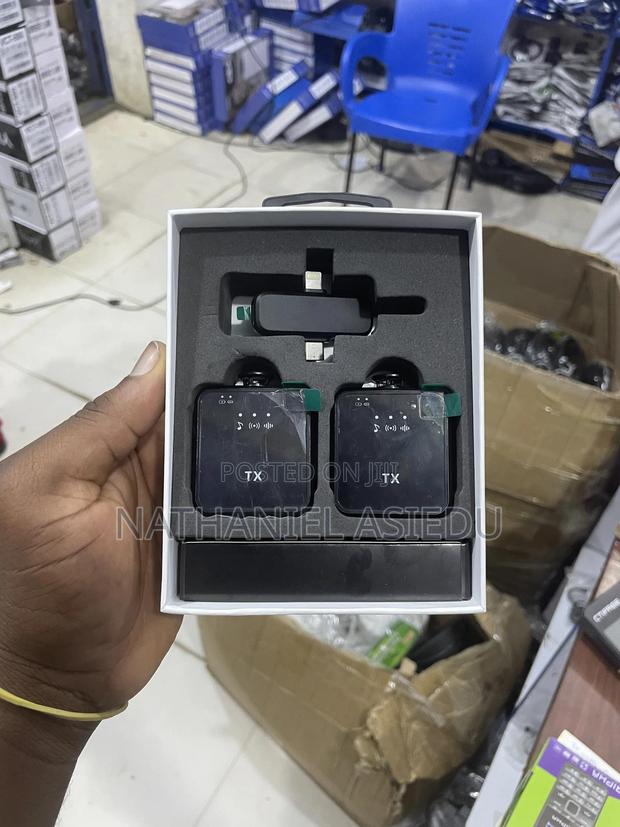 3 in 1 Wireless Microphones (F 15- 2 Double ) · Photo 4
