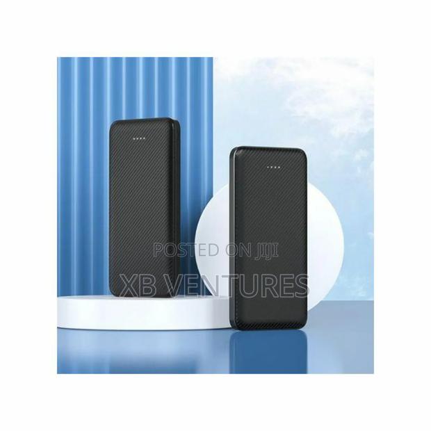 Universal Slim 10000mah Power-Bank · Photo 2