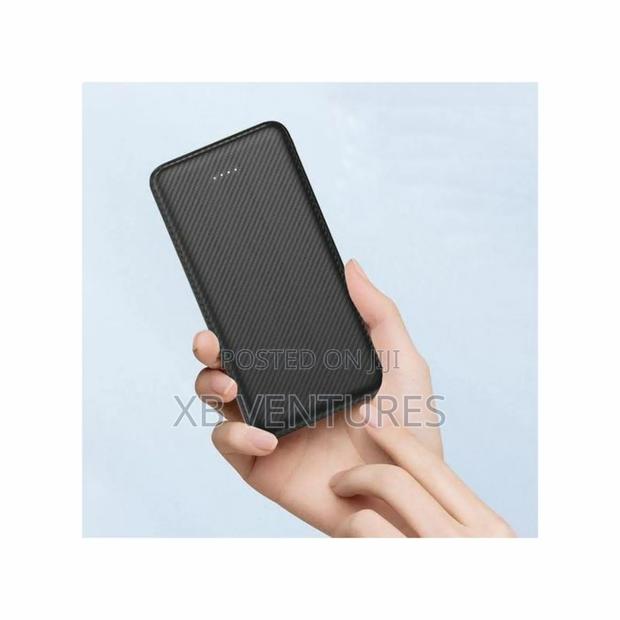 Universal Slim 10000mah Power-Bank · Photo 3