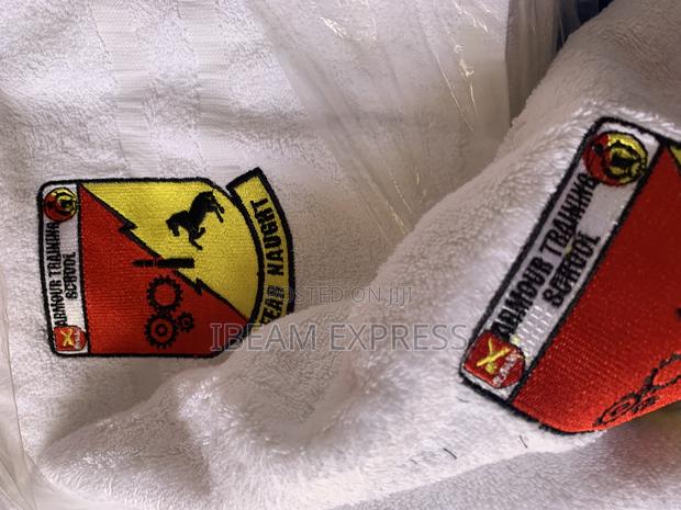 Embroidery Printing on Hand Towels · Photo 4