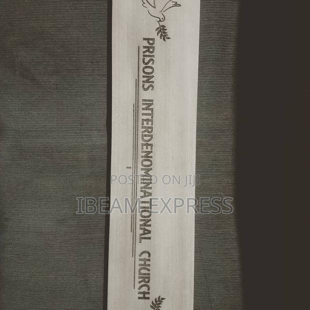 Engraving on Wood · Photo 5