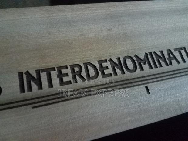 Engraving on Wood · Photo 6
