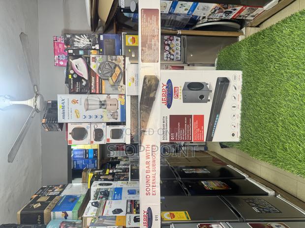 Jerry Plus Soundbar and Sub-Woofer · Photo 2