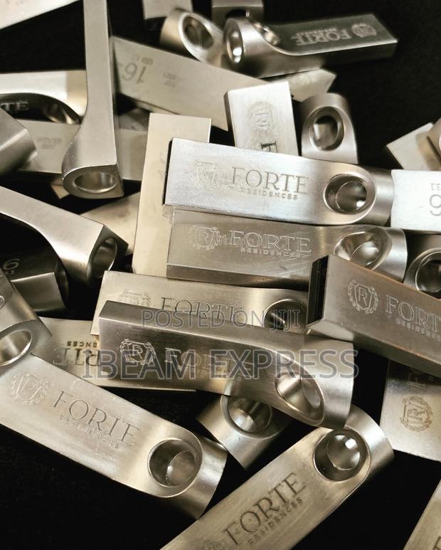 Engraving on Metal Pen Drives · Photo 4