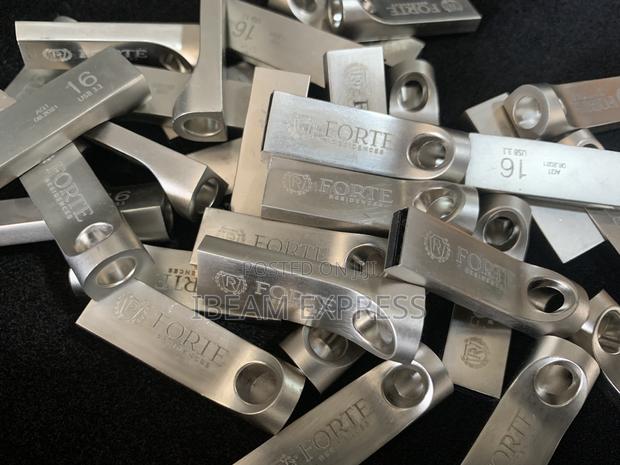 Engraving on Metal Pen Drives · Photo 8