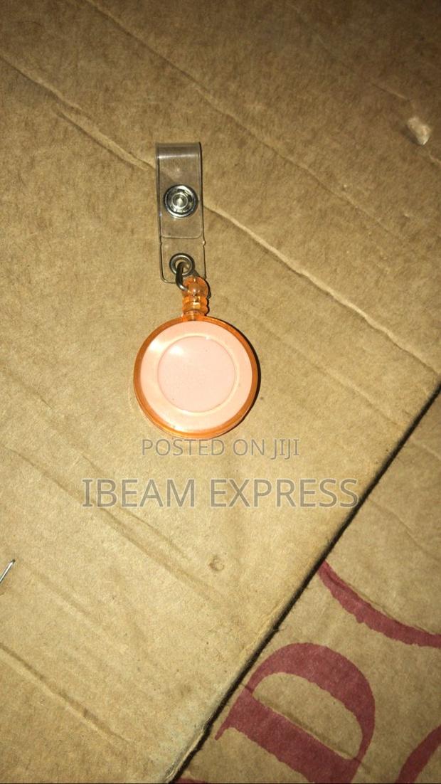 Line Yards and Id Clip Holders · Photo 2