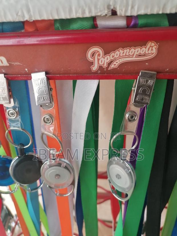 Line Yards and Id Clip Holders · Photo 3