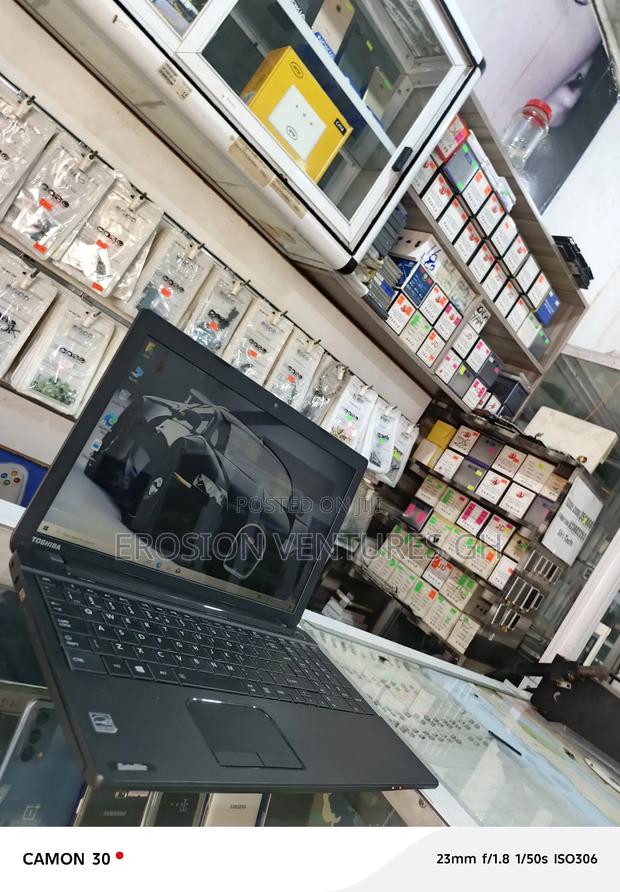 Laptop Toshiba 8GB Intel Core I5 HDD 500GB · Photo 5
