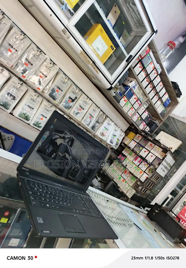 Laptop Toshiba 8GB Intel Core I5 HDD 500GB · Photo 6