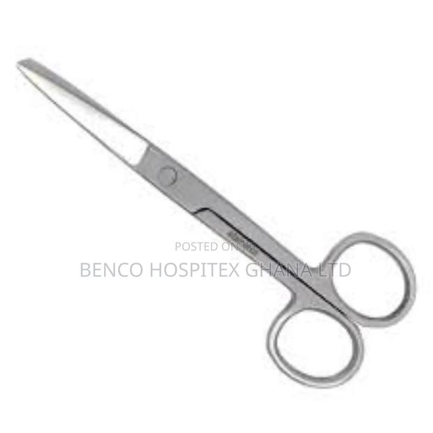 Nurses Scissors 18cm · Photo 1