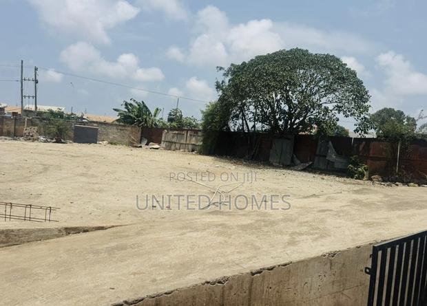 Dzorwulu 1300 Square Meter Warehouse for Rent · Photo 6