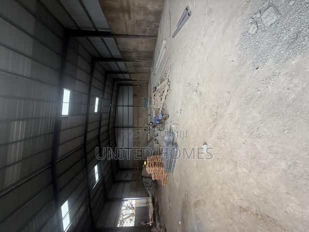 West Legon 1300 Square Meter Warehouse For Rent · Photo 5